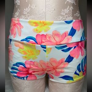 Victoria Secret PINK Shorts Gym to Swim Side Scrunch Ultimate Stretch New
